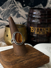 Load image into Gallery viewer, Ancient Castle Agate, Size 8