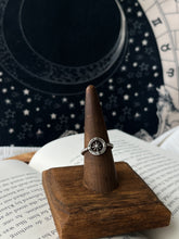 Load image into Gallery viewer, Enchanted Compass, Size 7.5