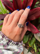 Load image into Gallery viewer, Enchanted Compass, Size 7.5