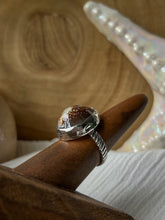 Load image into Gallery viewer, Shelly Ring Size 7.5