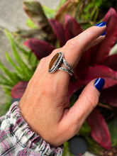 Load image into Gallery viewer, Ancient Castle Agate, Size 8